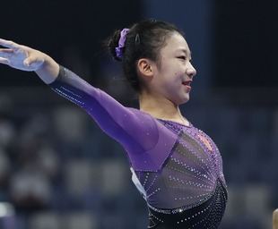 同曦热身险胜山东！林葳+哈里斯好状态，利夫复出，高诗岩观战！