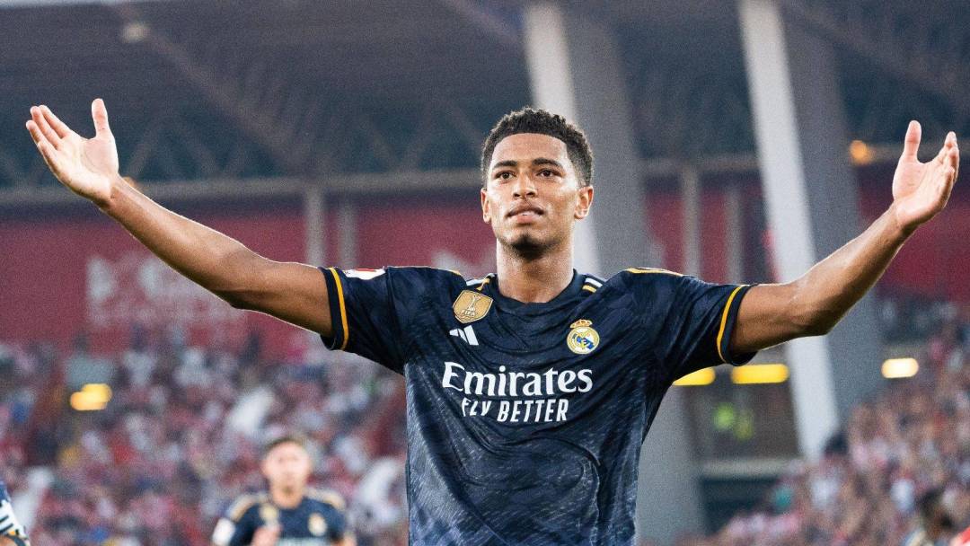 首战中以出 首战中以出