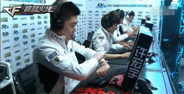 會在傳統的 會在傳統的